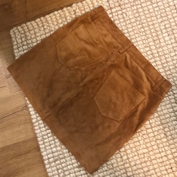 Lucky brand suede skirt - Picture 5 of 6